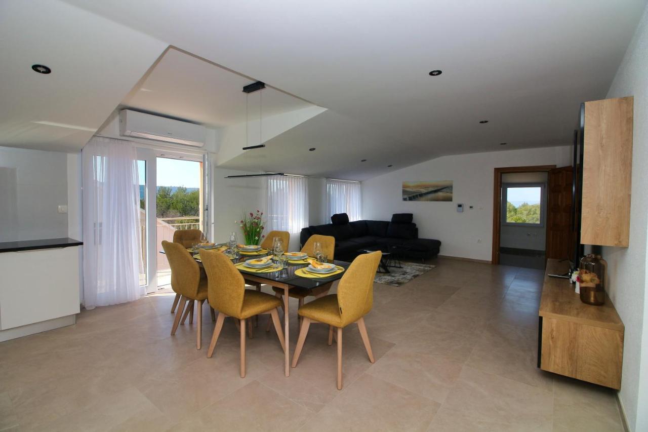 Grande Rosa Apartment Vrulje  Luaran gambar