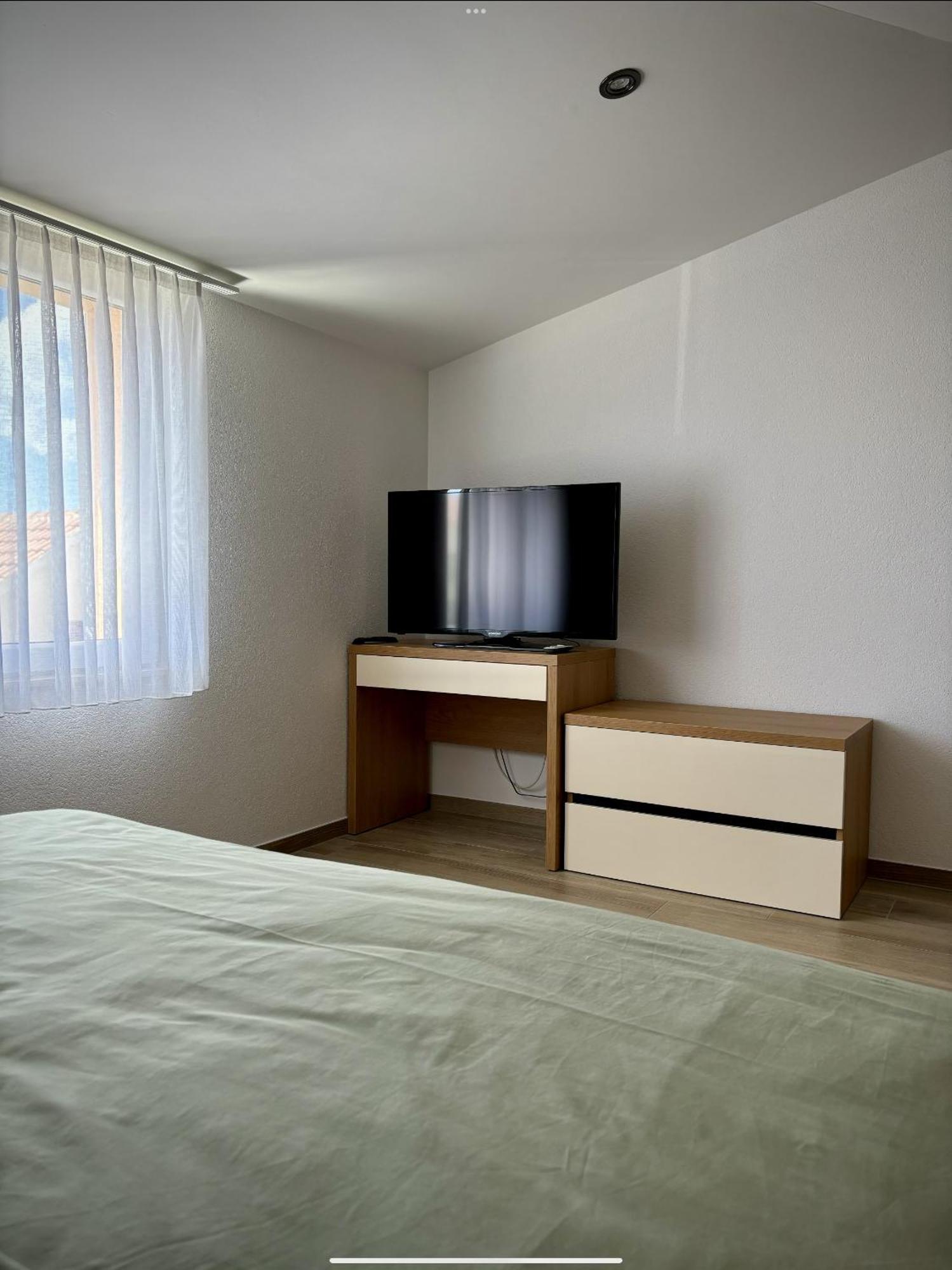Grande Rosa Apartment Vrulje  Luaran gambar